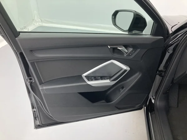 AUDI Q3 (2022) — foto 11 van 36