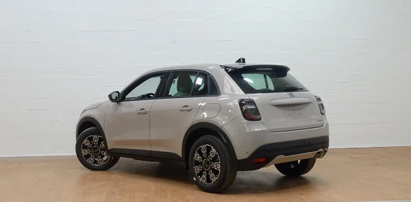 Fiat 600 (2026) — foto 18 van 23