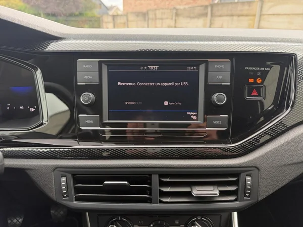 VOLKSWAGEN Polo (2024) — foto 17 van 17