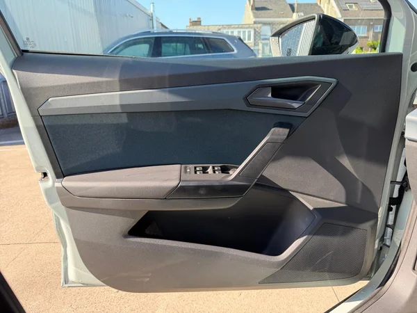 SEAT Arona (2025) — foto 8 van 24
