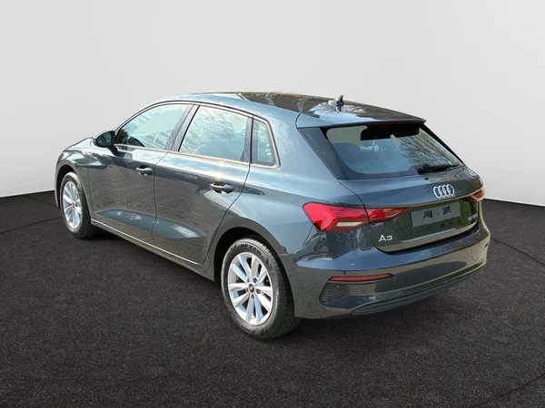 AUDI A3 Sportback (2022) — foto 18 van 24