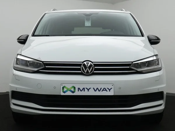 VOLKSWAGEN Touran (2025) — foto 24 van 29