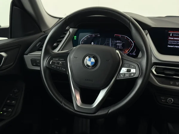 BMW 218 (2022) — foto 14 van 28