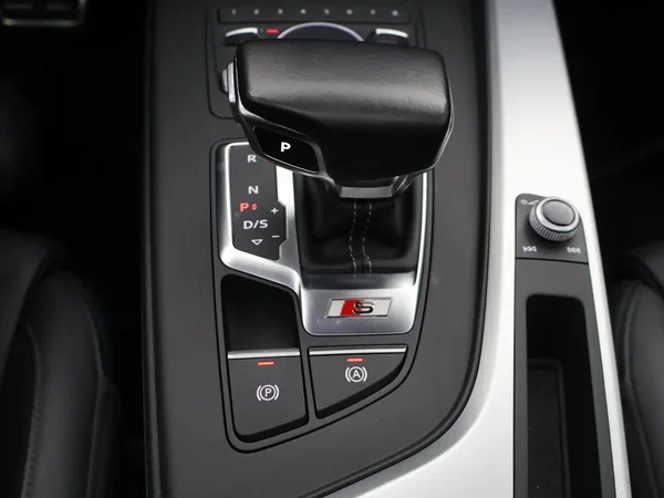 Audi S5 (2018) — foto 22 van 29