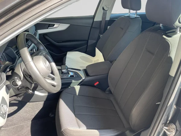 AUDI A4 Avant (2019) — foto 11 van 21