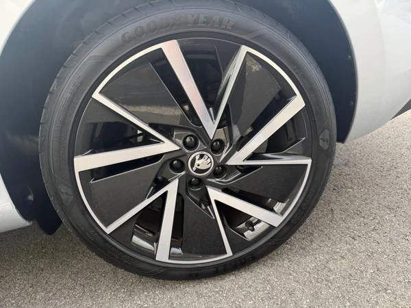 SKODA Scala (2024) — foto 17 van 22