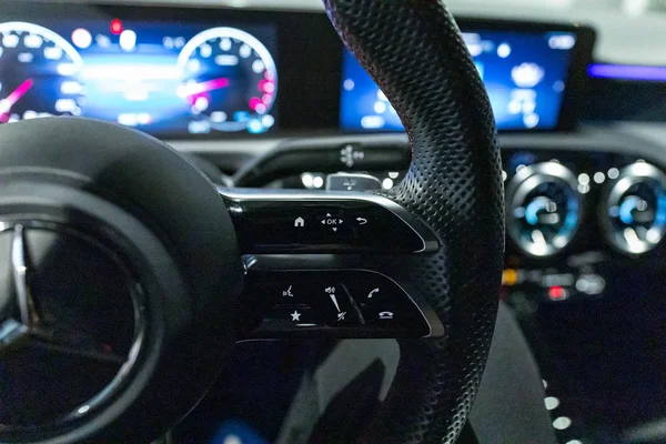 Mercedes-Benz A-Klasse (2023) — foto 21 van 34