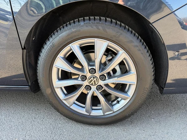 VOLKSWAGEN California T7 Dsl (2026) — foto 14 van 22