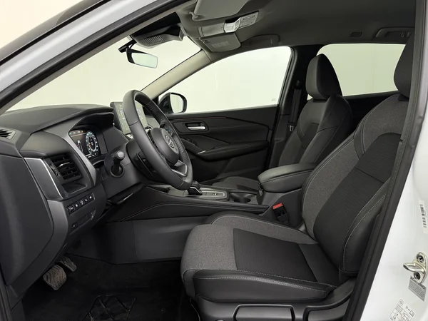 NISSAN Qashqai (2025) — foto 2 van 30