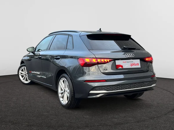 AUDI A3 Sportback PHEV (2025) — foto 18 van 24
