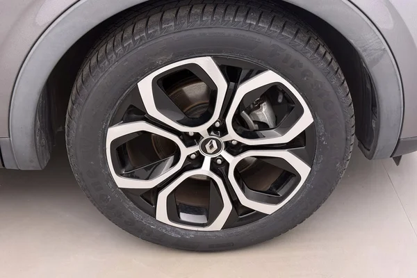 Renault Arkana E-TECH (HEV) (2022) — foto 20 van 37