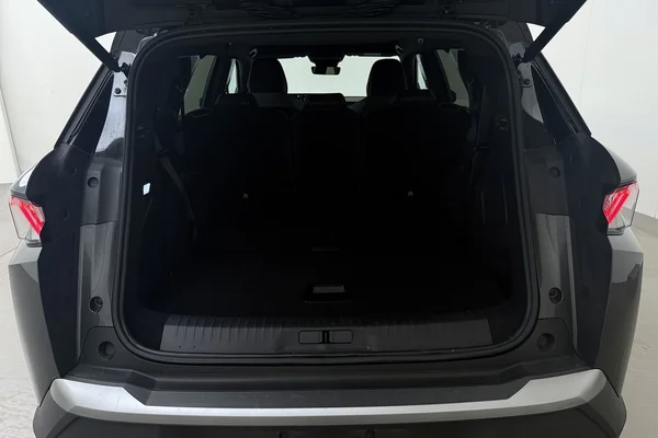 Peugeot 5008 (2025) — foto 13 van 17