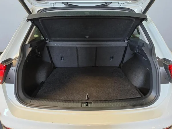 VOLKSWAGEN Tiguan Dsl (2021) — foto 36 van 36