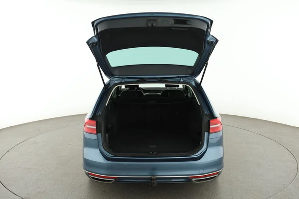 Volkswagen Passat (2017) — foto 7 van 16