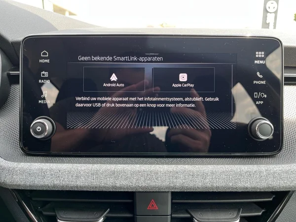 SKODA Kamiq (2024) — foto 4 van 20