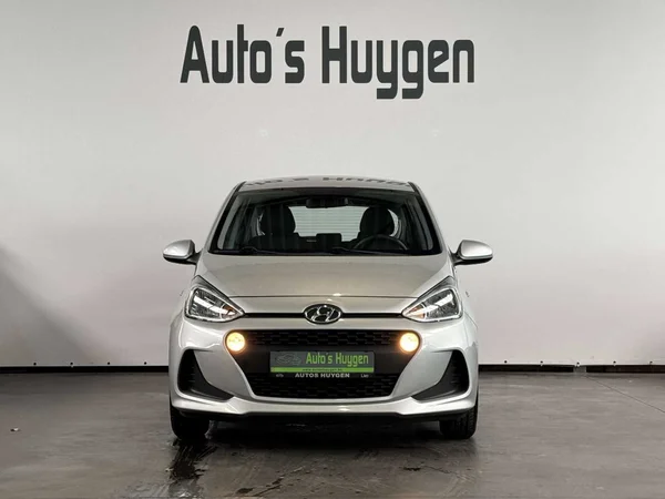 Hyundai i10 (2020) — foto 5 van 12
