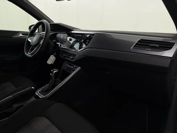 VOLKSWAGEN Polo GTI (2025) — foto 3 van 29