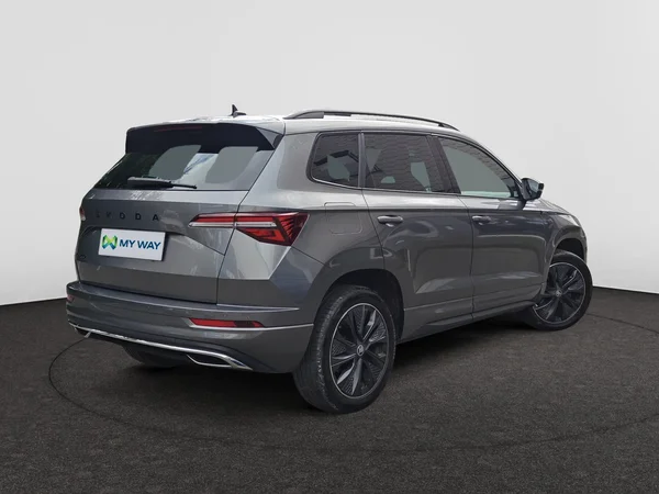 SKODA Karoq (2025) — foto 12 van 19