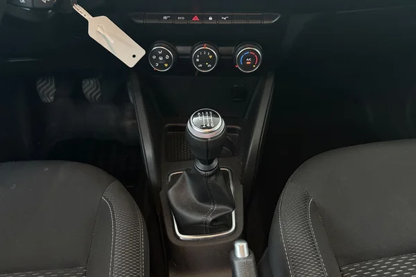 Dacia Duster (2020) — foto 4 van 20
