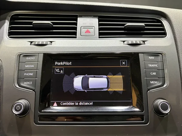 Volkswagen Golf (2013) — foto 2 van 22