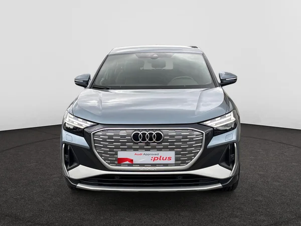 AUDI Q4 Sportback e-tron (2022) — foto 13 van 19