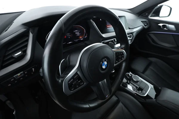 BMW 2-serie (2021) — foto 2 van 16