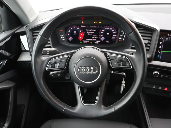 AUDI A1 Sportback (2023) — foto 3 van 25