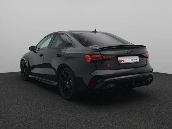 AUDI RS3 Sedan (2026) — foto 8 van 15