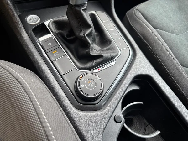 VOLKSWAGEN Tiguan Allspace Dsl (2023) — foto 17 van 24