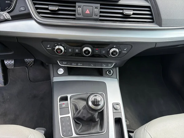 AUDI Q5 (2017) — foto 21 van 21