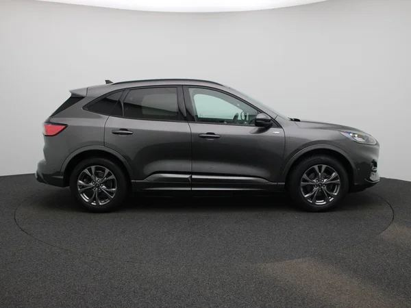 Ford Kuga (2023) — foto 42 van 45