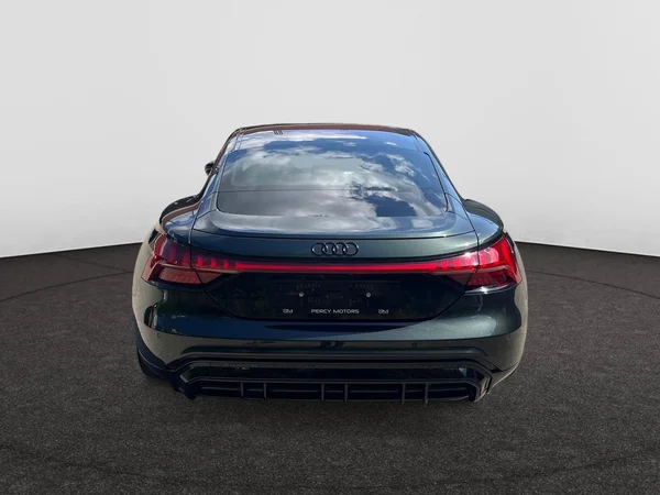 AUDI E-tron GT (2023) — foto 20 van 23