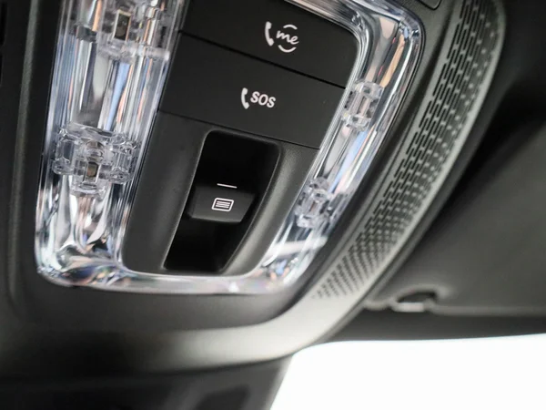 Mercedes-Benz EQB (2023) — foto 28 van 53