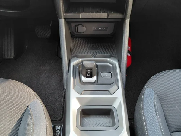 Dacia Duster (2025) — foto 16 van 16