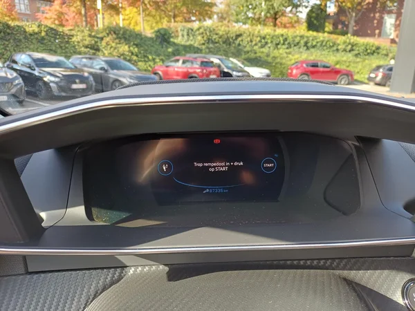 Peugeot 208 (2021) — foto 5 van 16