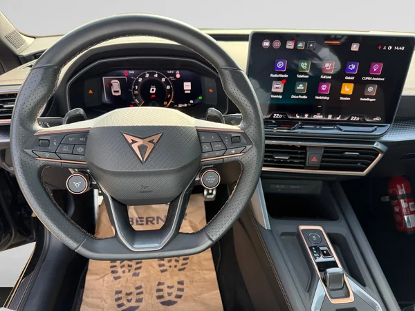 CUPRA Leon ST (2024) — foto 4 van 18
