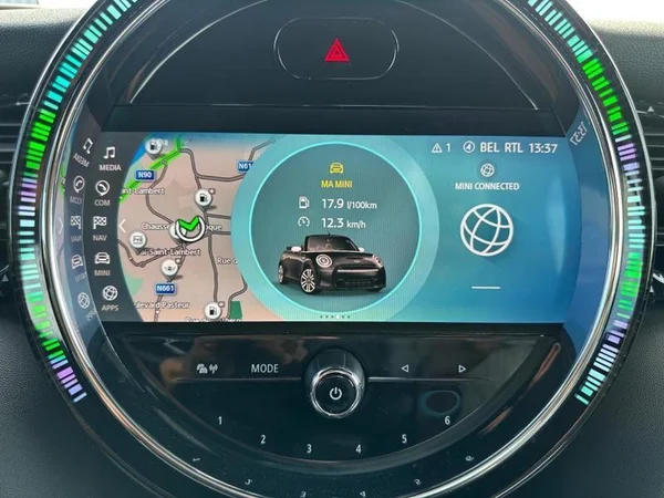 MINI Mini Cabriolet (F57 LCI II) (2021) — foto 19 van 28