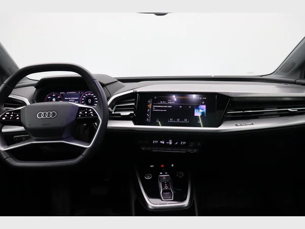 AUDI Q4 e-tron (2021) — foto 25 van 31