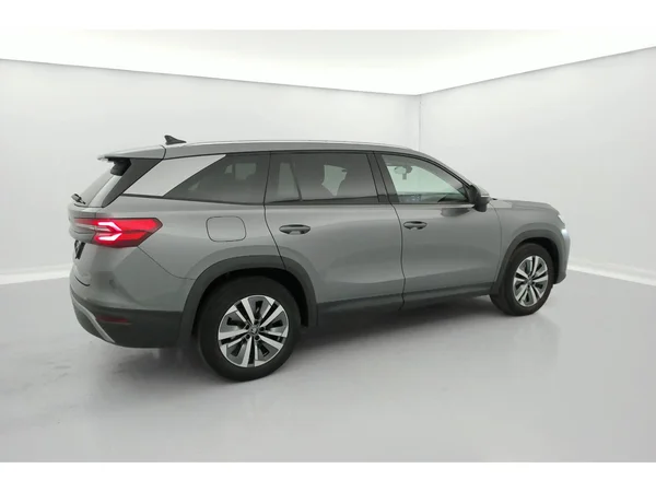 SKODA Kodiaq (2025) — foto 4 van 36