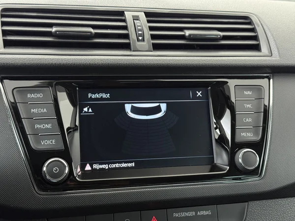 SKODA Fabia (2021) — foto 11 van 25