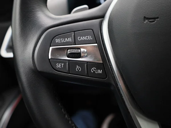 BMW 3 Reeks (2023) — foto 13 van 57