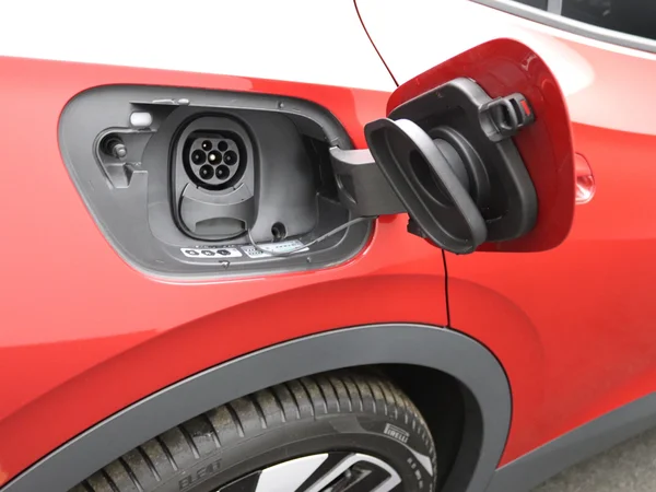 VOLKSWAGEN ID.4 (2024) — foto 5 van 31