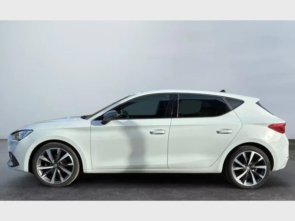 Seat Leon (2024) — foto 17 van 20