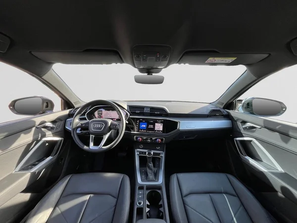 AUDI Q3 Sportback (2024) — foto 15 van 22