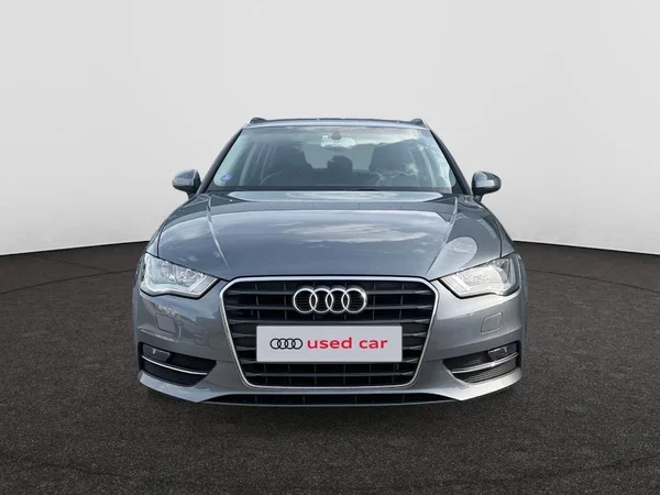 AUDI A3 Sportback (2013) — foto 3 van 14