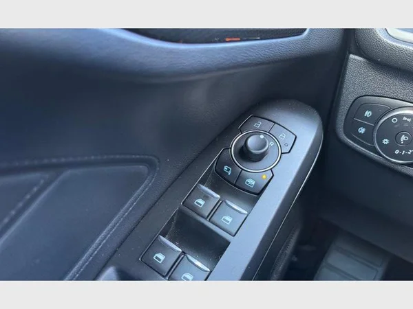 Ford Focus (2022) — foto 4 van 28