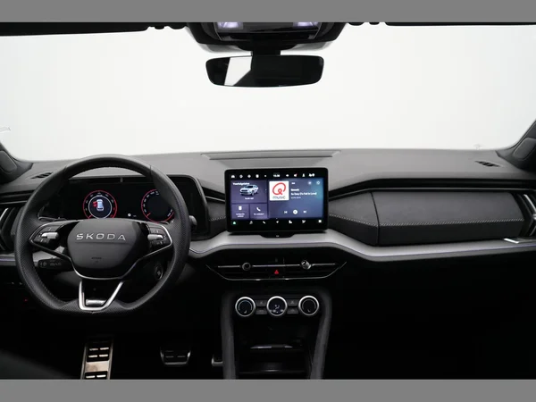 SKODA Kodiaq (2025) — foto 6 van 31