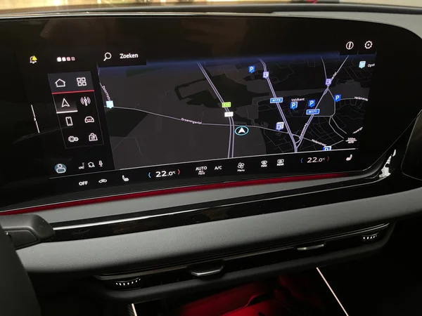 AUDI A6 (2025) — foto 3 van 14