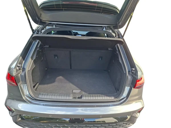 AUDI A3 Sportback (2025) — foto 14 van 24