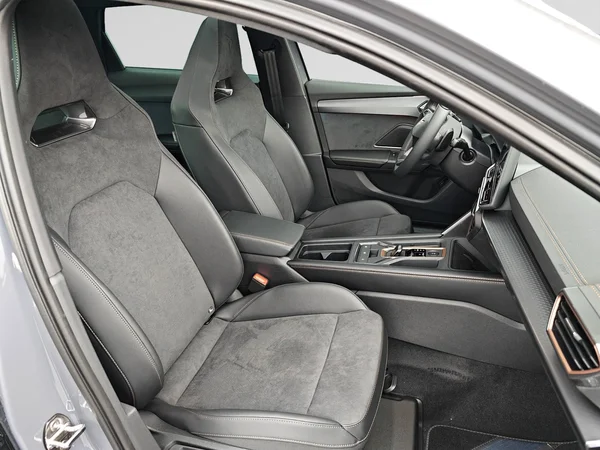 CUPRA Leon SW (2026) — foto 6 van 21